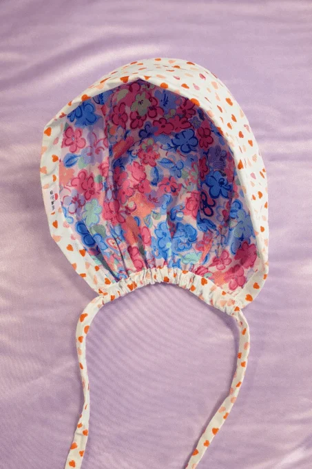 Calot Premium Médical "petit coeur" – Doublure Satin Protectrice